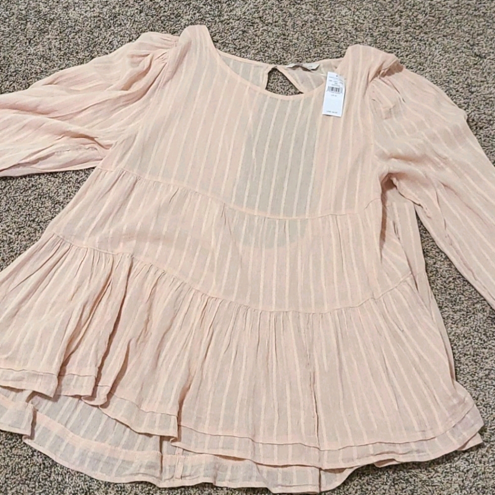 New with tags American eagle open back blouse